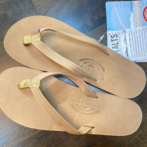 Rainbow narrow leather flip flops- color is sierra brown SRBR - Picture 1 of 6